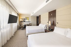 The Statler Dallas Curio Collection By Hilton