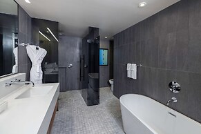 The Statler Dallas Curio Collection By Hilton