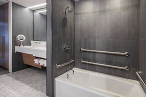 The Statler Dallas Curio Collection By Hilton