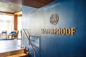 The Statler Dallas Curio Collection By Hilton