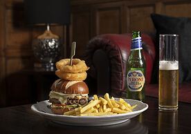 The Dukes Head Hotel