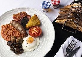 The Dukes Head Hotel