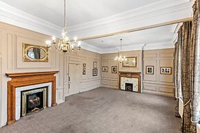 The Dukes Head Hotel