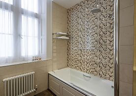 The Dukes Head Hotel