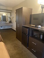 Quality Inn Riverside near UCR and Downtown