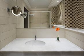 Crowne Plaza Jeddah by IHG
