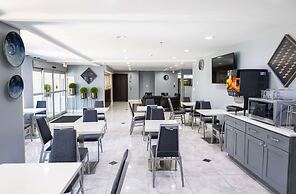 Baymont by Wyndham College Park Atlanta Airport South