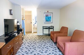 Baymont by Wyndham College Park Atlanta Airport South