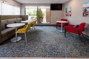 Hampton Inn Commerce