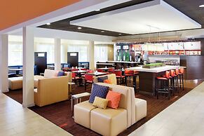Courtyard by Marriott Sacramento Airport Natomas