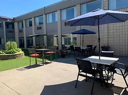 Best Western North Bay Hotel & Conference Centre