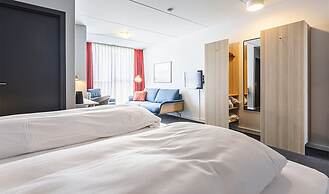 Montra Skaga Hotel