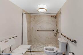 Comfort Inn & Suites Ormond Beach Oceanfront