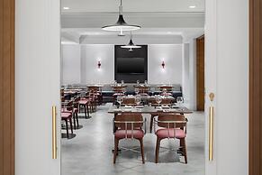 Le Meridien Washington, D.C., The Madison