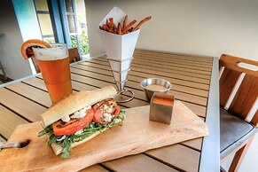 Holiday Inn Tampa Westshore - Airport Area by IHG