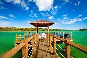 Warwick Le Lagon - Vanuatu