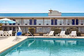 Days Inn by Wyndham Emporia