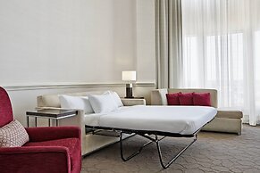 Delta Hotels by Marriott Edmonton South Conference Centre