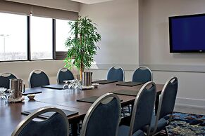 Delta Hotels by Marriott Edmonton South Conference Centre