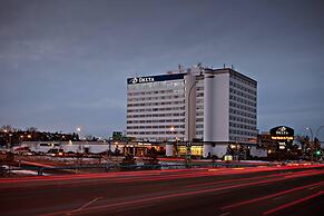 Delta Hotels by Marriott Edmonton South Conference Centre