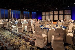 Delta Hotels by Marriott Edmonton South Conference Centre