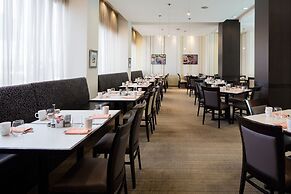 Delta Hotels by Marriott Edmonton South Conference Centre