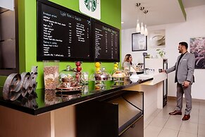 Delta Hotels by Marriott Edmonton South Conference Centre