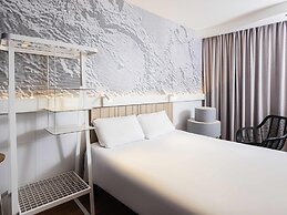 ibis Macon Sud Crêches