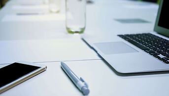 Magnuson Hotel Red Baron