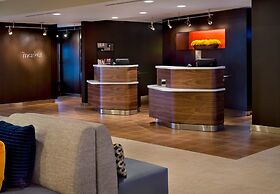 Courtyard Syracuse Carrier Circle