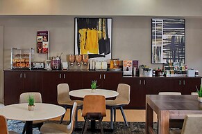 Residence Inn by Marriott Atlanta Airport North/Virginia Ave