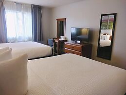 Days Inn by Wyndham Osage Beach Lake of the Ozarks