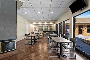 Quality Inn & Suites Fayetteville I-95