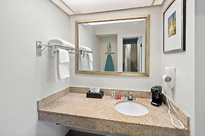 Quality Inn & Suites Fayetteville I-95