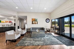 Quality Inn & Suites Fayetteville I-95