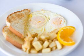 Holiday Inn Grand Haven-Spring Lake by IHG