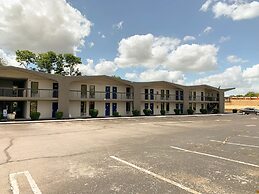 Motel 6 Lexington, KY - Airport