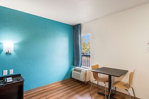 Motel 6 Lexington, KY - Airport