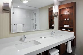 Delta Hotels by Marriott Kingston Waterfront