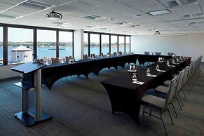 Delta Hotels by Marriott Kingston Waterfront