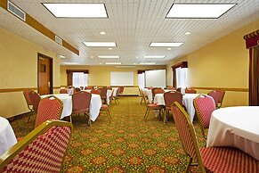 Candlewood Suites Grand Rapids Airport by IHG