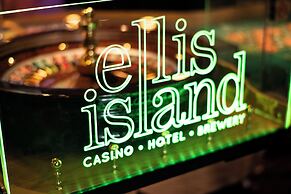 Ellis Island Hotel