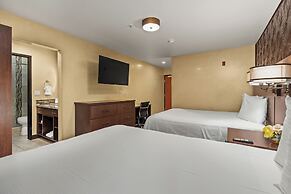 Ellis Island Hotel