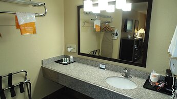 Quality Inn Glenpool - Tulsa