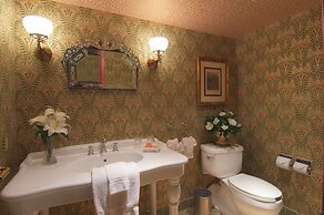 Woodcliff Hotel and Spa