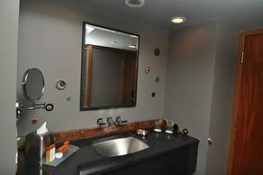 Woodcliff Hotel and Spa