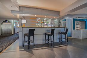 Hôtel AKENA POITIERS NORD FUTUROSCOPE