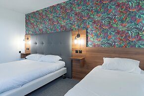 Hôtel AKENA POITIERS NORD FUTUROSCOPE