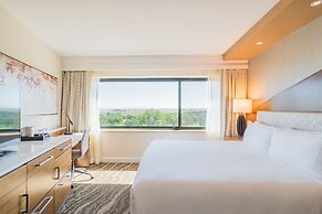 The Inverness Denver, a Hilton Golf & Spa Resort