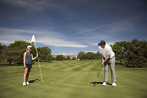 The Inverness Denver, a Hilton Golf & Spa Resort